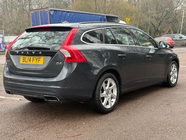 Used Volvo V60 2014 for sale - 76227067: Photo 3
