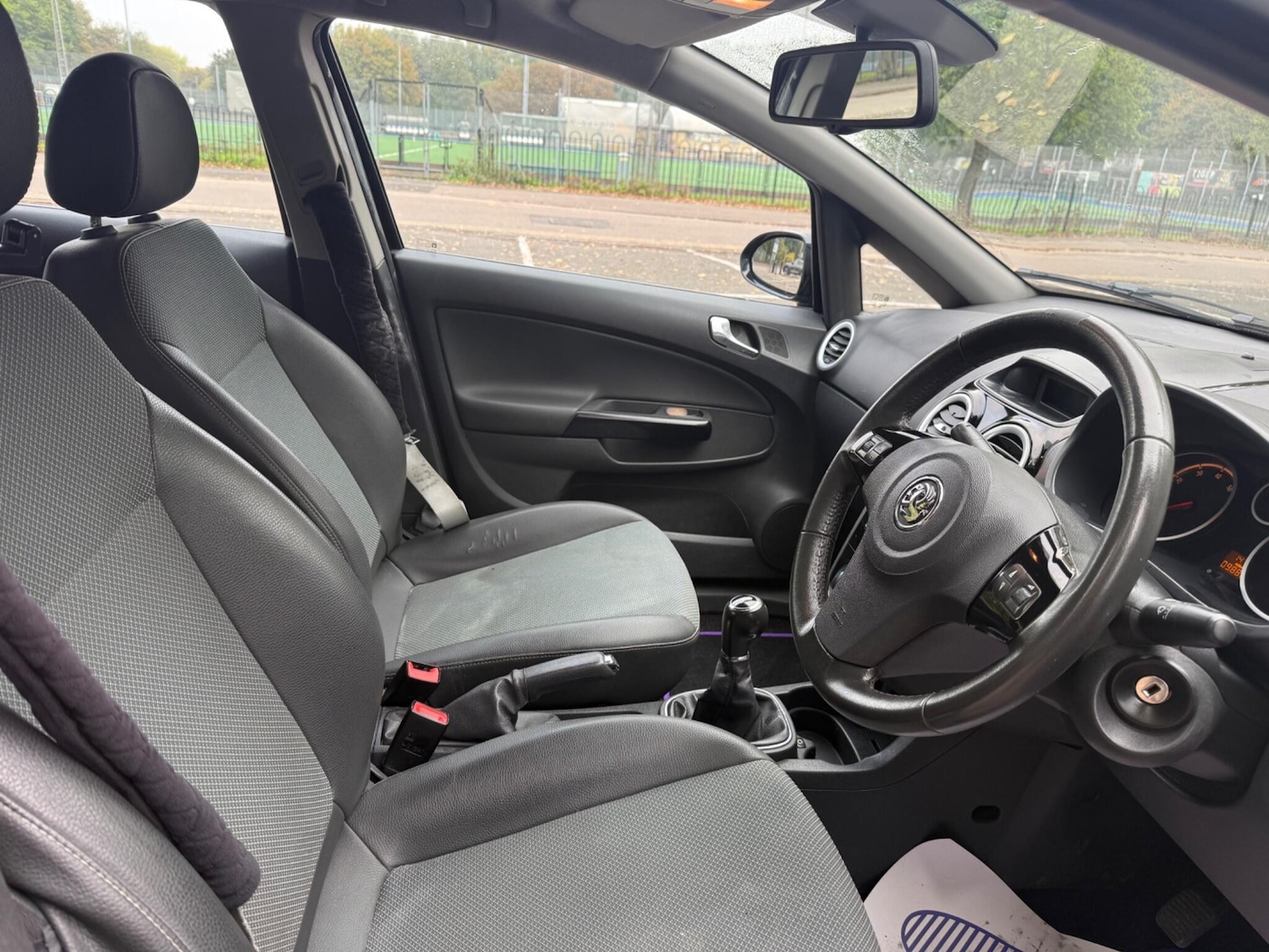 Used Vauxhall Corsa 2008 for sale - 76153016: Photo 11