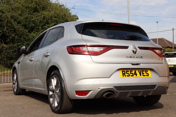 Used Renault Megane 2017 for sale - 75060377: Photo 4
