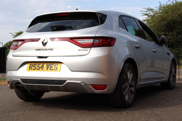 Used Renault Megane 2017 for sale - 75060377: Photo 9
