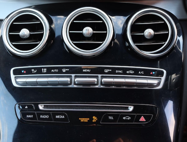 Used Mercedes-Benz C-Class 2016 for sale - 76215060: Photo 31