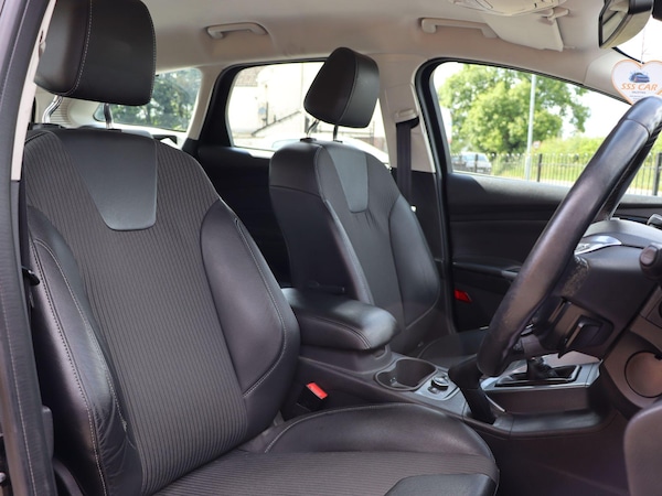 Used Ford Focus 2012 for sale - 74989412: Photo 14