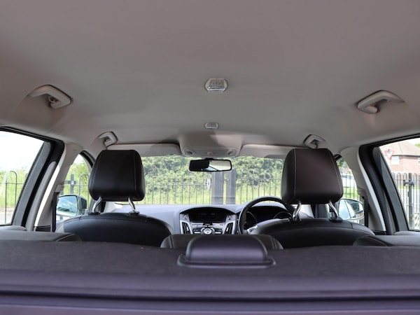 Used Ford Focus 2012 for sale - 74989412: Photo 15