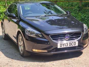 Used Volvo V40 2013 for sale - 74945449: Photo