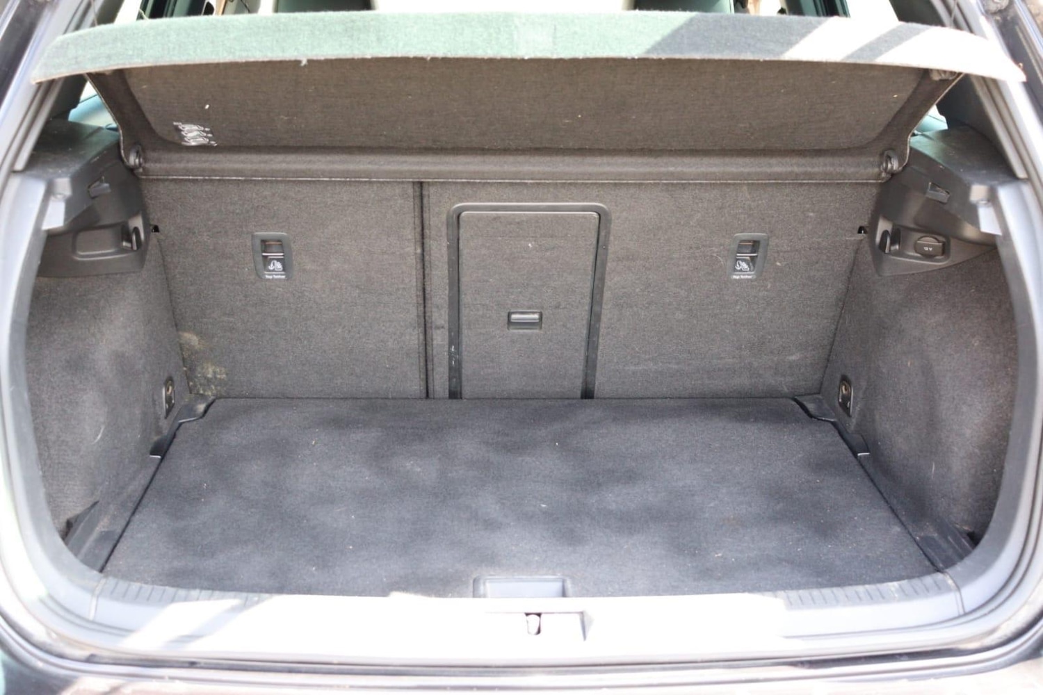 Vehicle 33