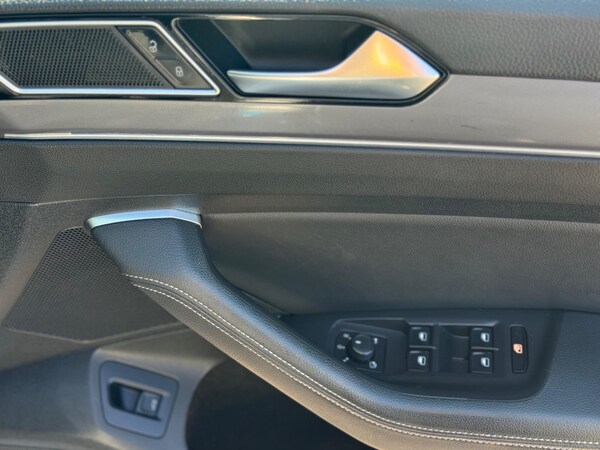 Used Volkswagen Passat 2015 for sale - 74642271: Photo 13