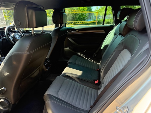 Used Volkswagen Passat 2015 for sale - 74642271: Photo 34