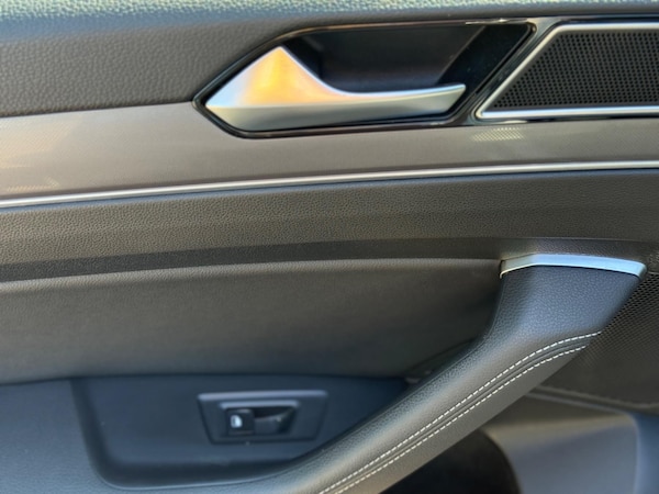 Used Volkswagen Passat 2015 for sale - 74642271: Photo 38