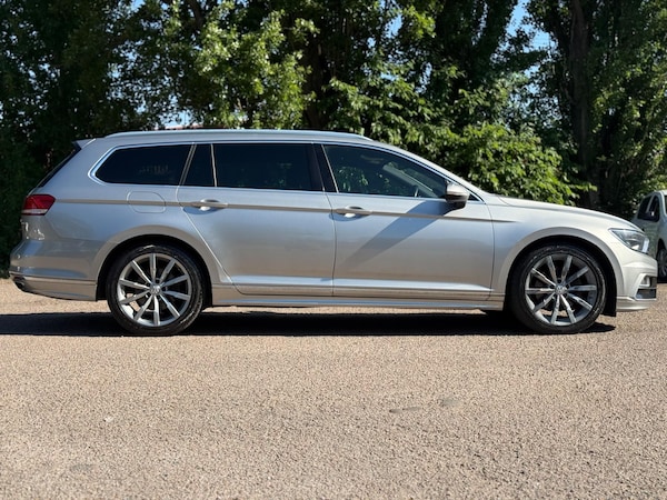 Used Volkswagen Passat 2015 for sale - 74642271: Photo 9