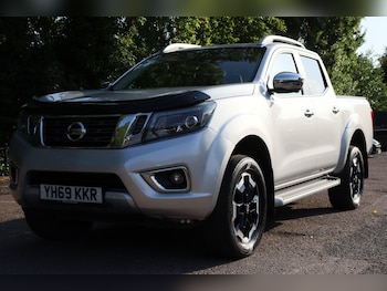 Used Nissan Navara 2019 for sale - 75564353: Photo