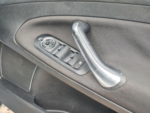 Used Ford Mondeo 2010 for sale - 75050839: Photo 8