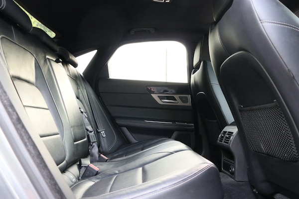 Used Jaguar XF 2017 for sale - 76247560: Photo 15