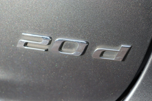 Used Jaguar XF 2017 for sale - 76247560: Photo 20