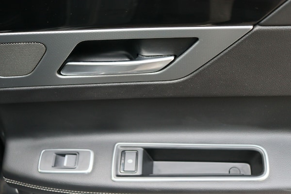 Used Jaguar XF 2017 for sale - 76247560: Photo 29