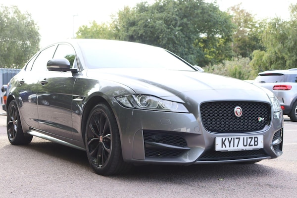 Used Jaguar XF 2017 for sale - 76247560: Photo 4
