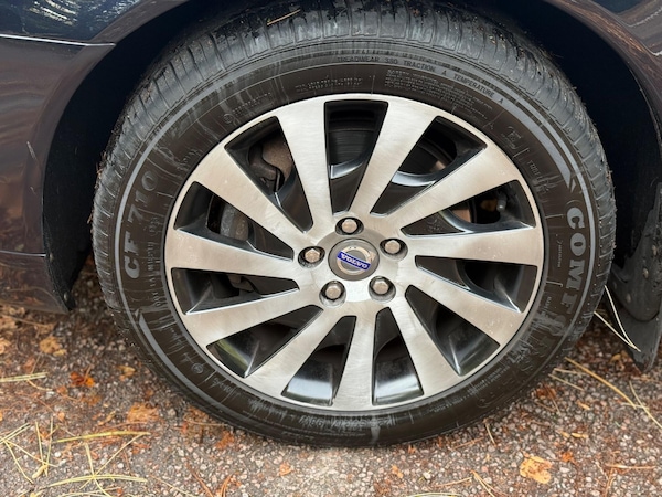 Used Volvo S80 2013 for sale - 76175670: Photo 17