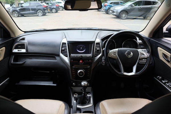 Used Ssangyong Tivoli 2015 for sale - 75564405: Photo 10