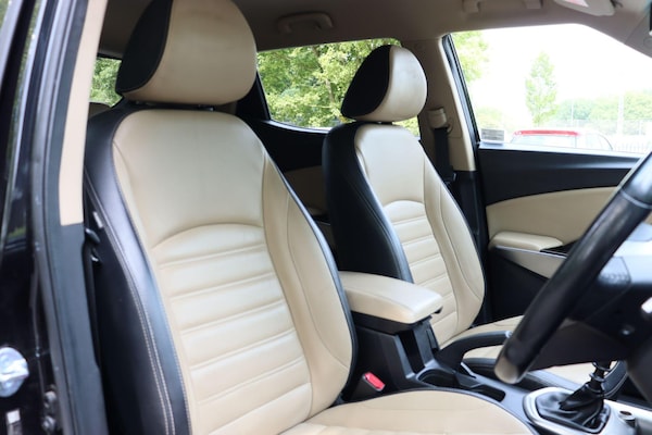 Used Ssangyong Tivoli 2015 for sale - 75564405: Photo 13