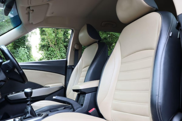 Used Ssangyong Tivoli 2015 for sale - 75564405: Photo 15