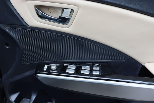 Used Ssangyong Tivoli 2015 for sale - 75564405: Photo 26