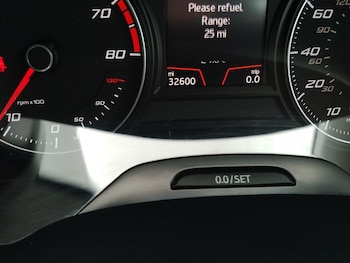 Used SEAT Leon 2019 for sale - 75562725: Photo