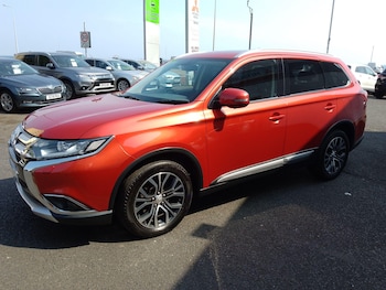 Used Mitsubishi Outlander 2017 for sale - 75588471: Photo