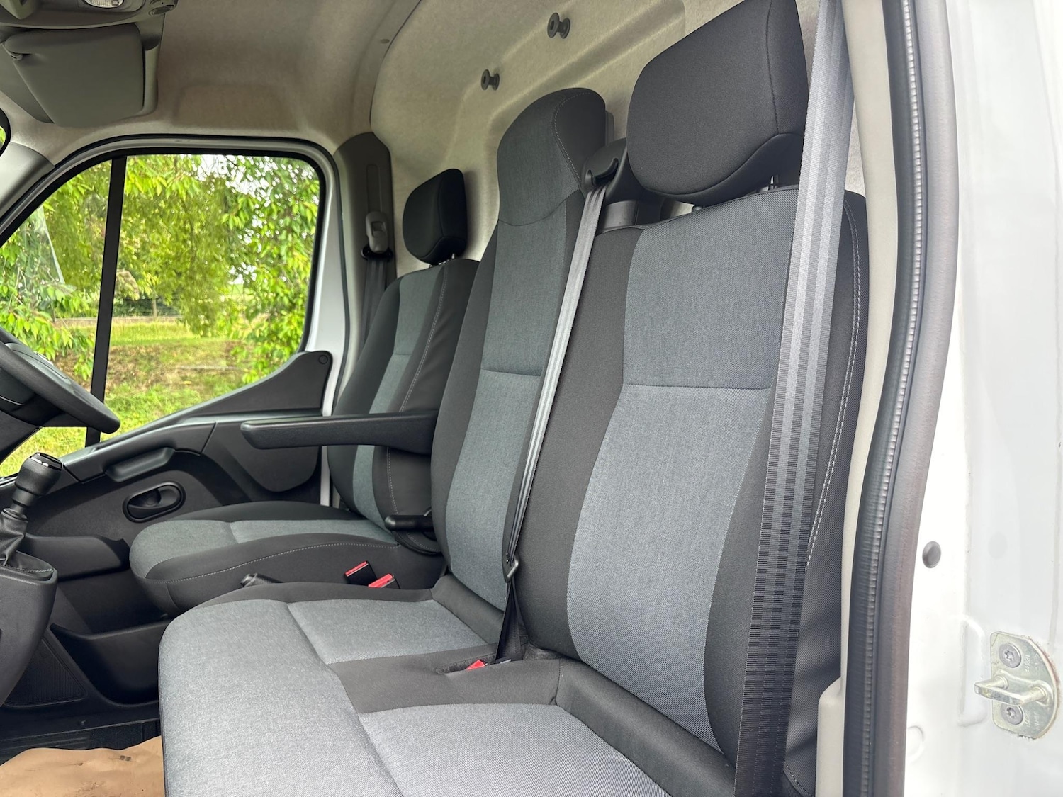 Vehicle 29