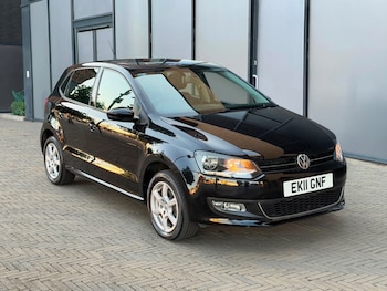 Used Volkswagen Polo 2011 for sale - 79515275: Photo