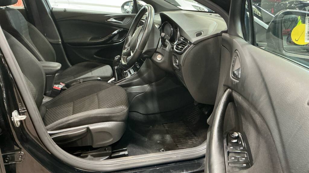 Vauxhall  Astra  