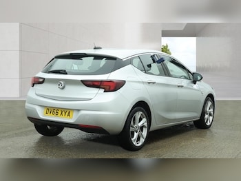 Used Vauxhall Astra 2016 for sale - 79059045: Photo