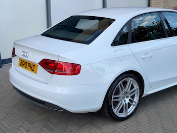 Used Audi A4 2010 for sale - 79452345: Photo