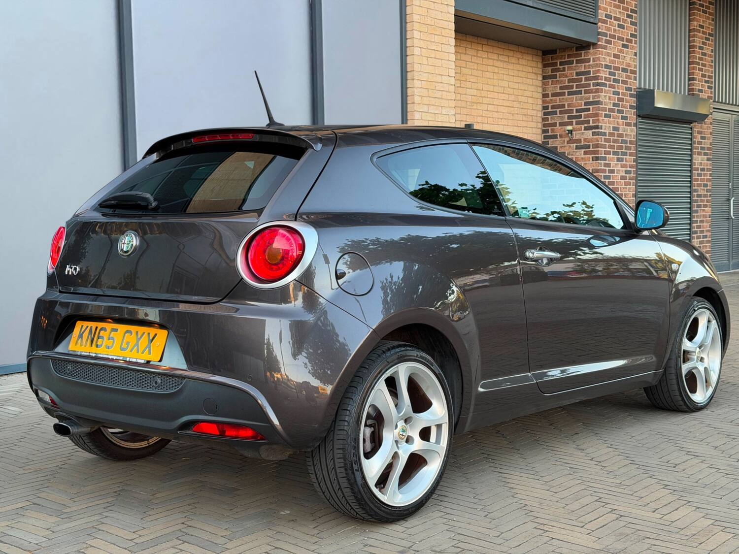 Alfa Romeo Mito 
