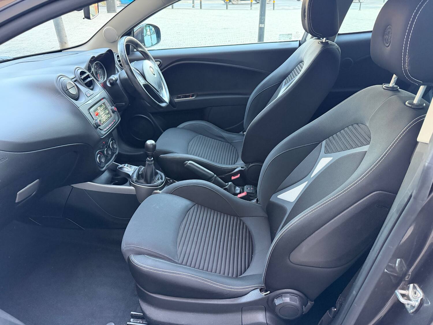 Alfa Romeo Mito 