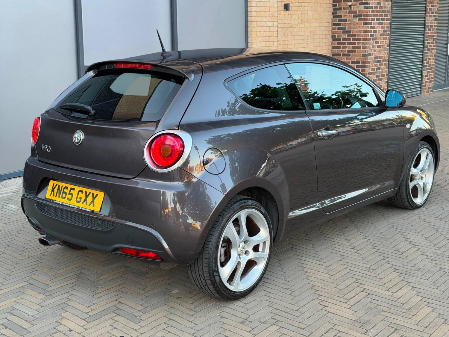 Alfa Romeo Mito 