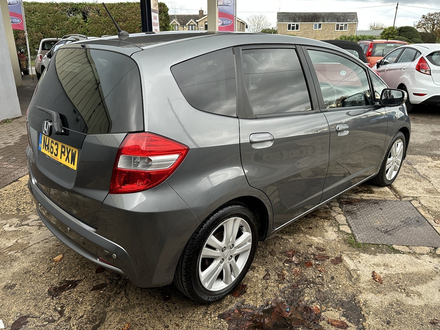 Used Honda Jazz 2013 for sale - 77409563: Photo 5