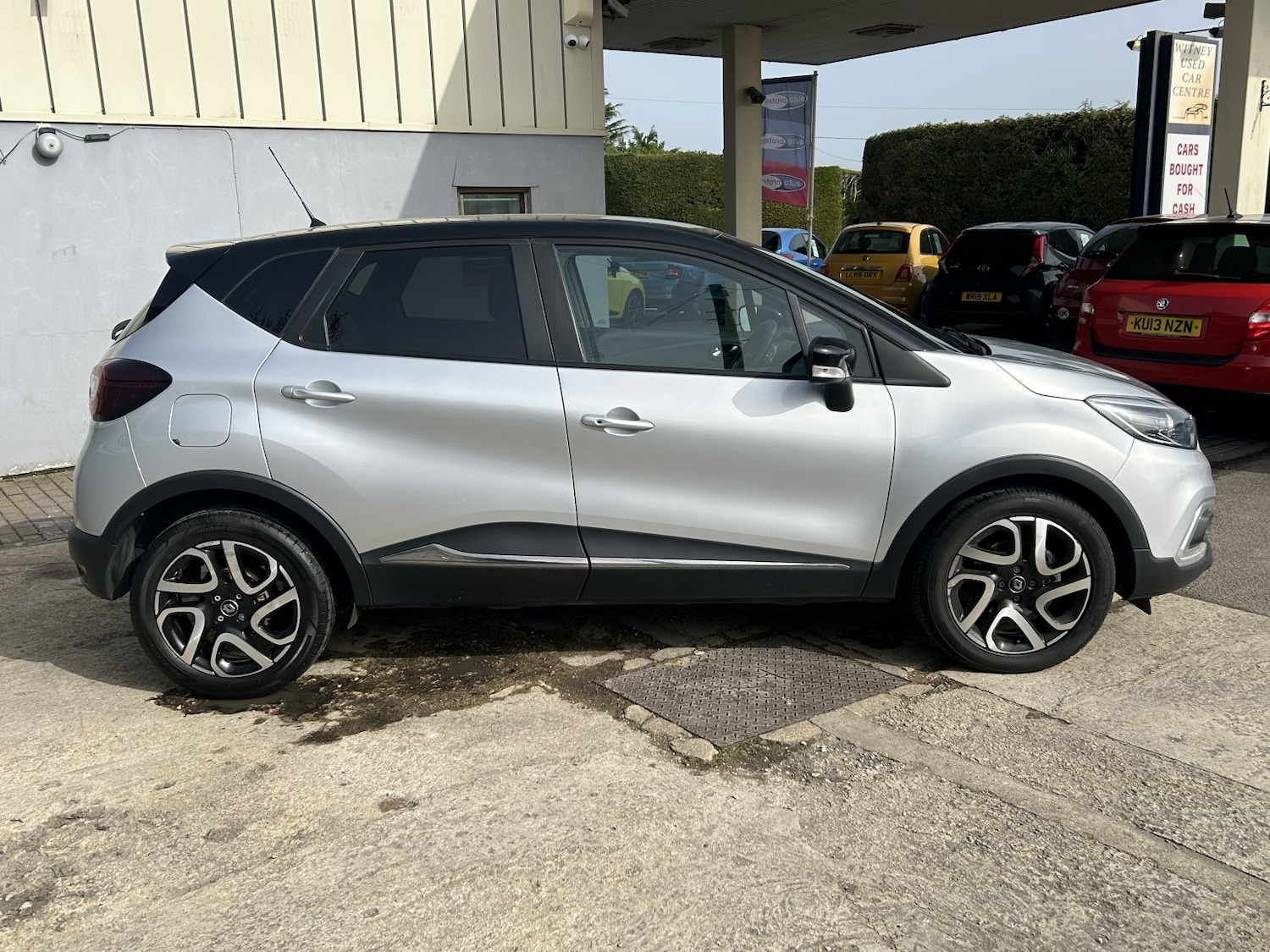 Used Renault Captur 2019 for sale - 77536024: Photo 4