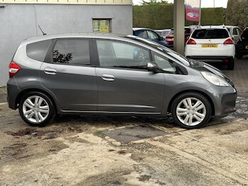 Used Honda Jazz 2013 for sale - 76956952: Photo