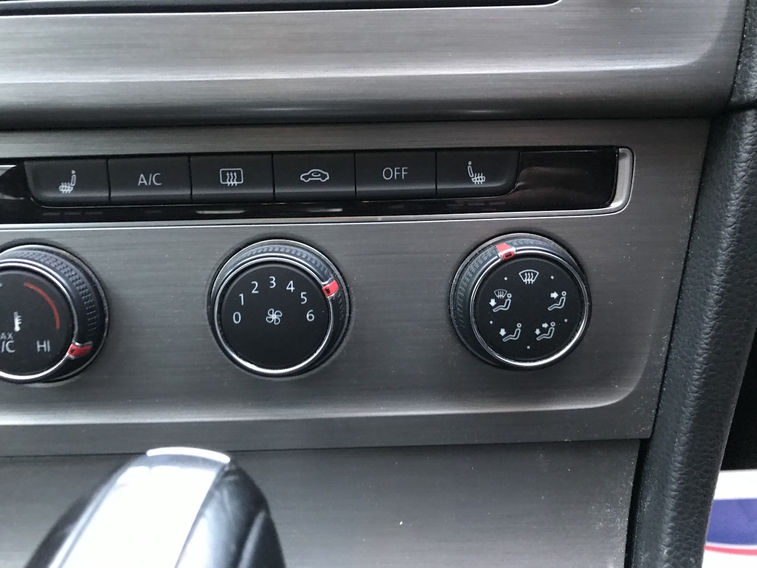 Used Volkswagen Golf 2016 for sale - 77251315: Photo 18