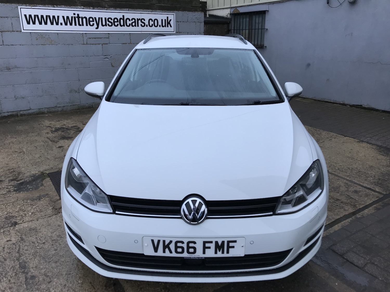 Used Volkswagen Golf 2016 for sale - 77251315: Photo 2