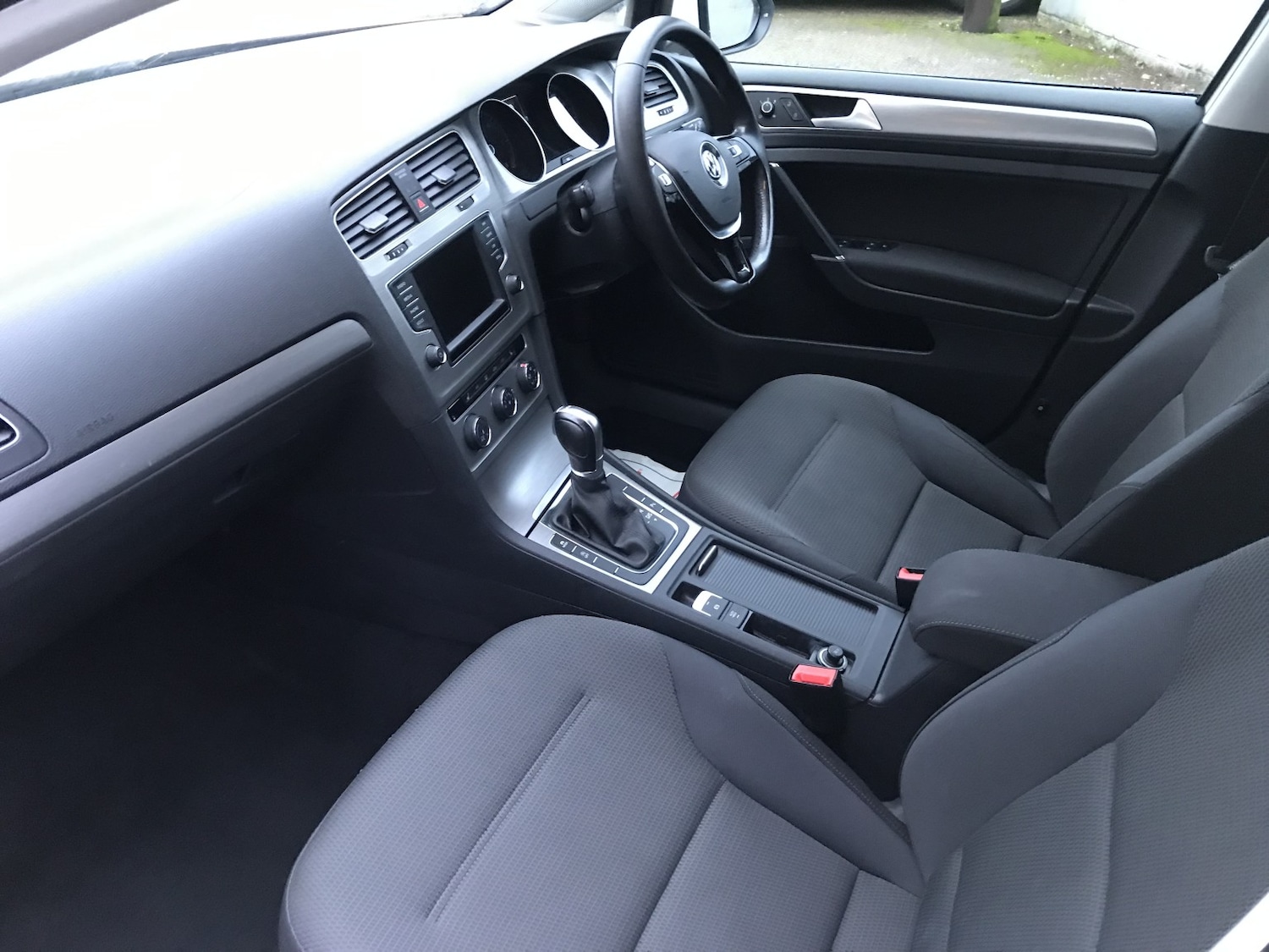 Used Volkswagen Golf 2016 for sale - 77251315: Photo 9