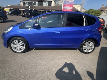 Used Honda Jazz 2013 for sale - 79176736: Photo