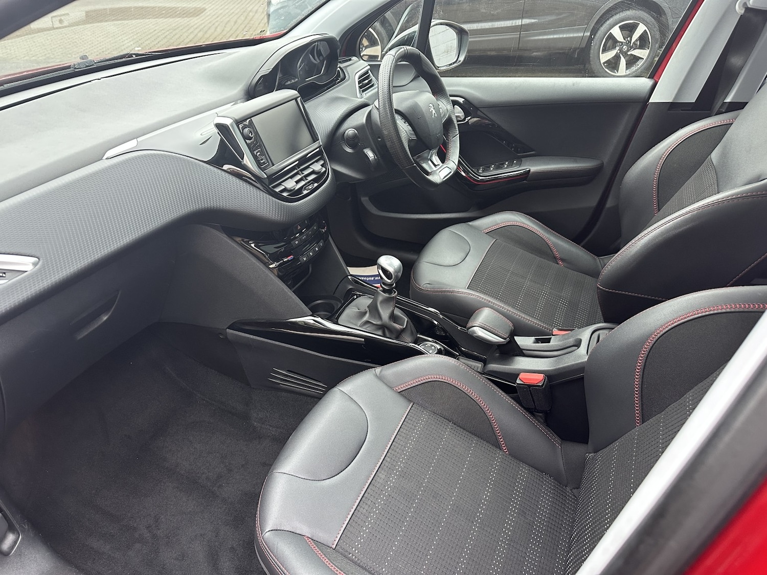 Used Peugeot 2008 2018 for sale - 77409523: Photo 10