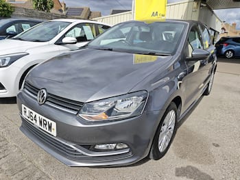 Used Volkswagen Polo 2015 for sale - 79865420: Photo
