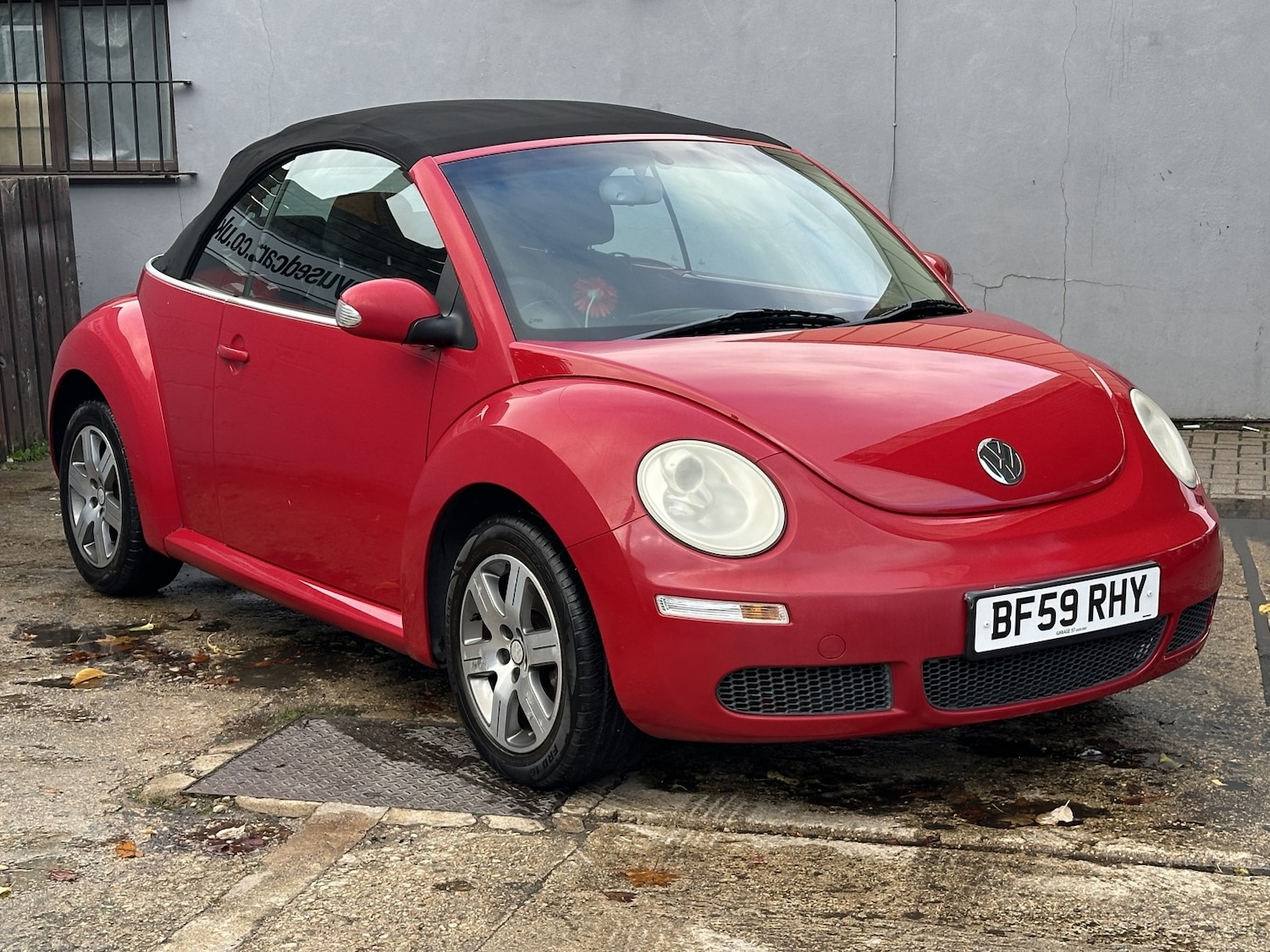 Used Volkswagen Beetle 2009 for sale - 76956900: Photo 4