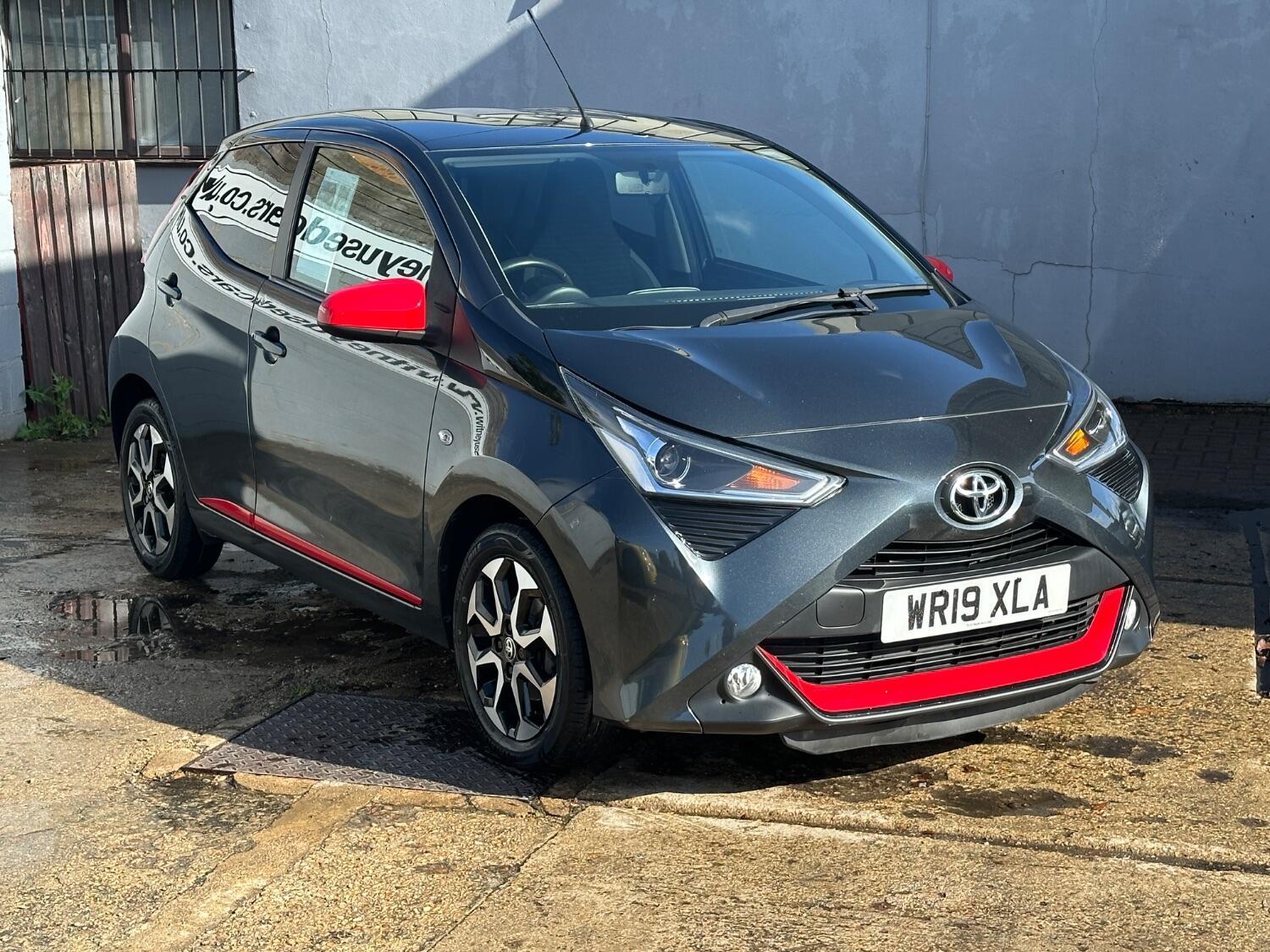 Used Toyota AYGO 2019 for sale - 76956897: Photo 3