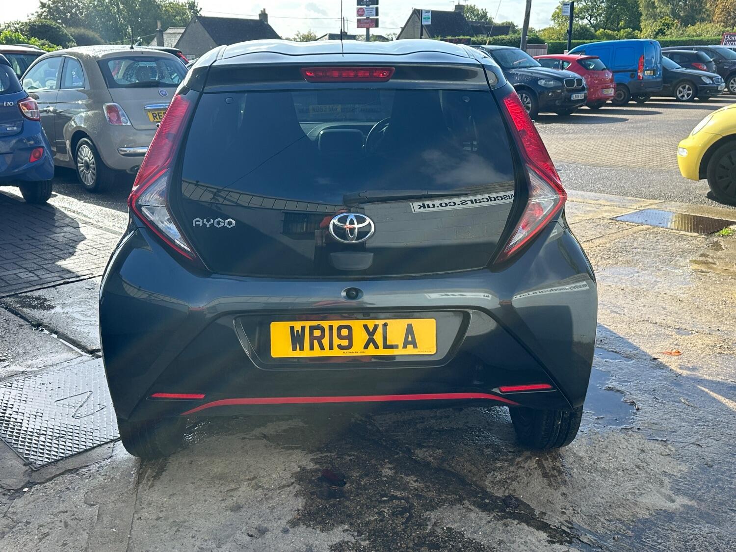 Used Toyota AYGO 2019 for sale - 76956897: Photo 6