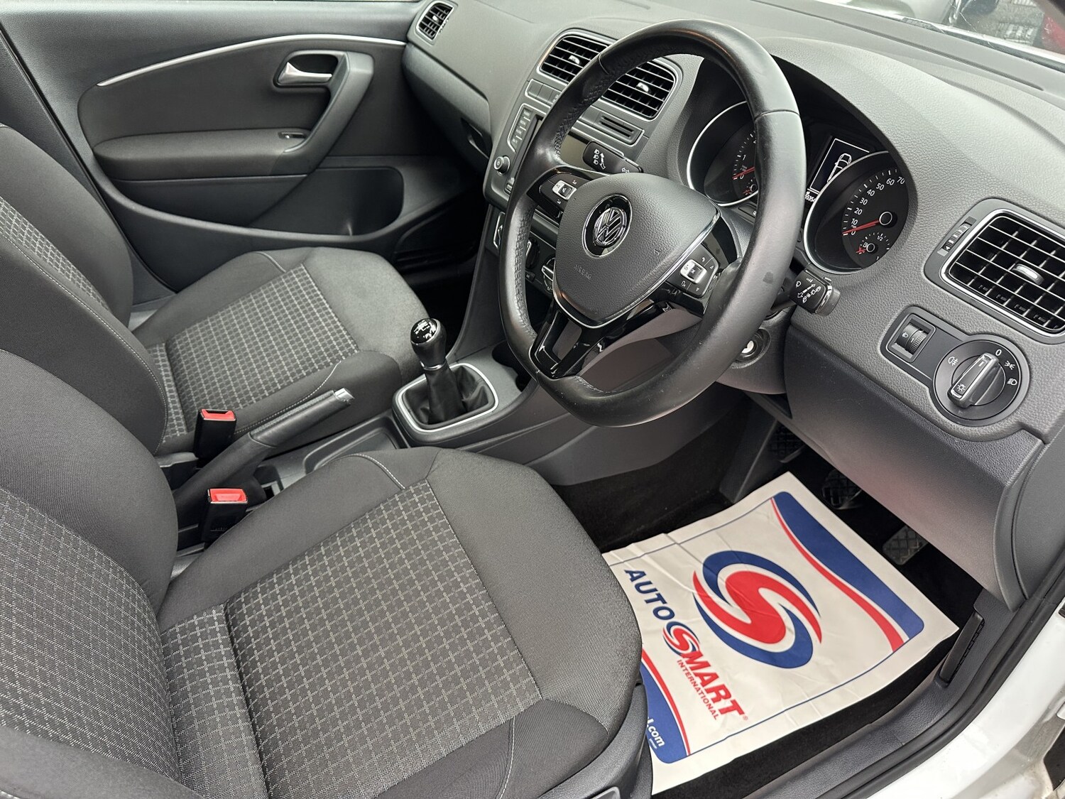 Used Volkswagen Polo 2014 for sale - 77409554: Photo 13