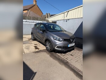 Used Renault Captur 2018 for sale - 78345877: Photo