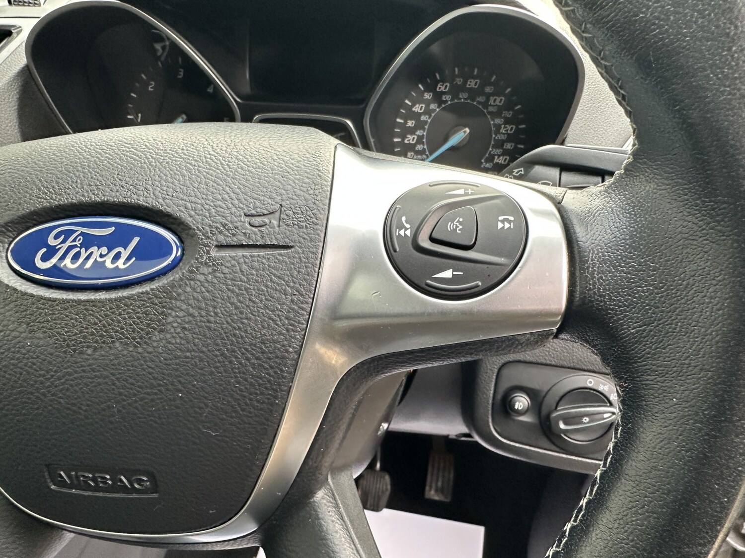 Used Ford Kuga 2015 for sale - 77465785: Photo 20