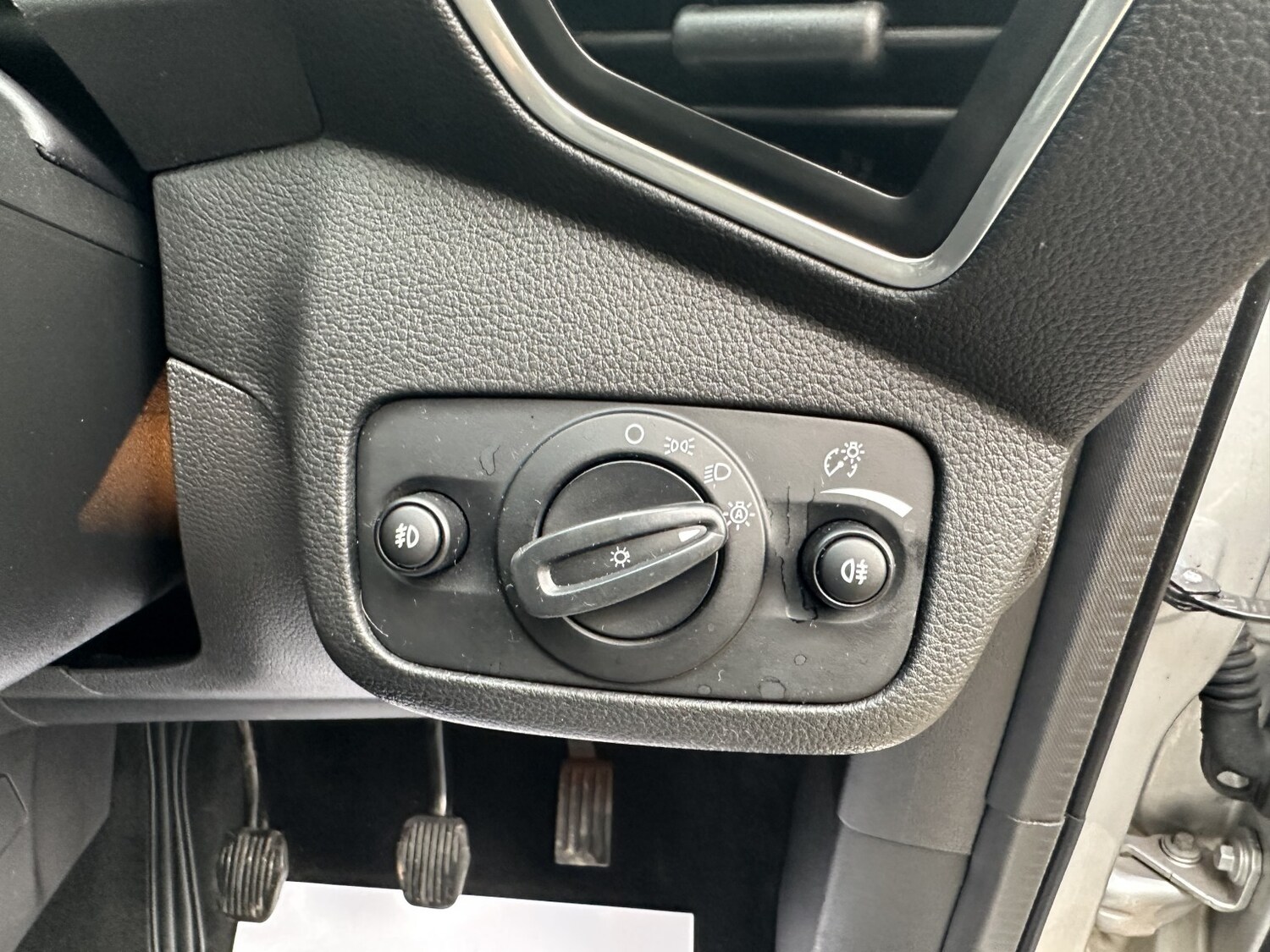 Used Ford Kuga 2015 for sale - 77465785: Photo 21